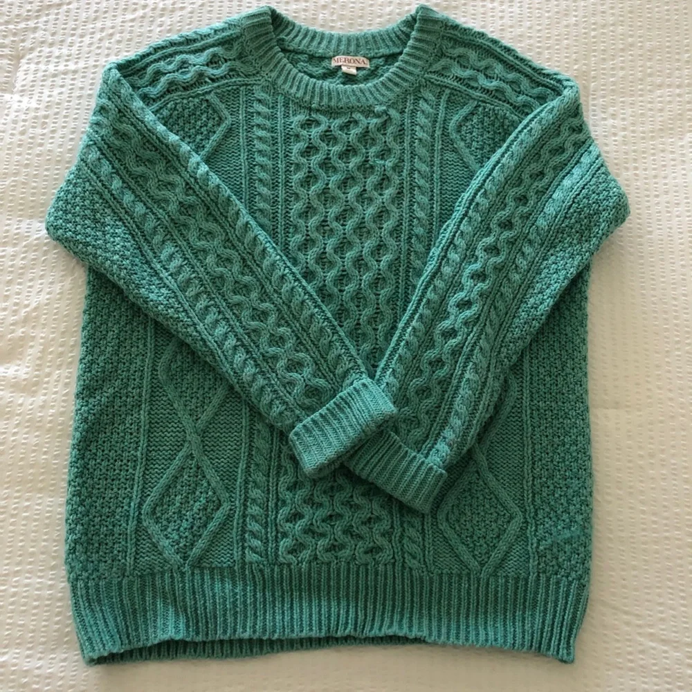 Merona, Aqua with silver fleck, cable Knit sweater, M